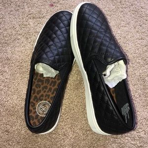 Leather Slipper shoes